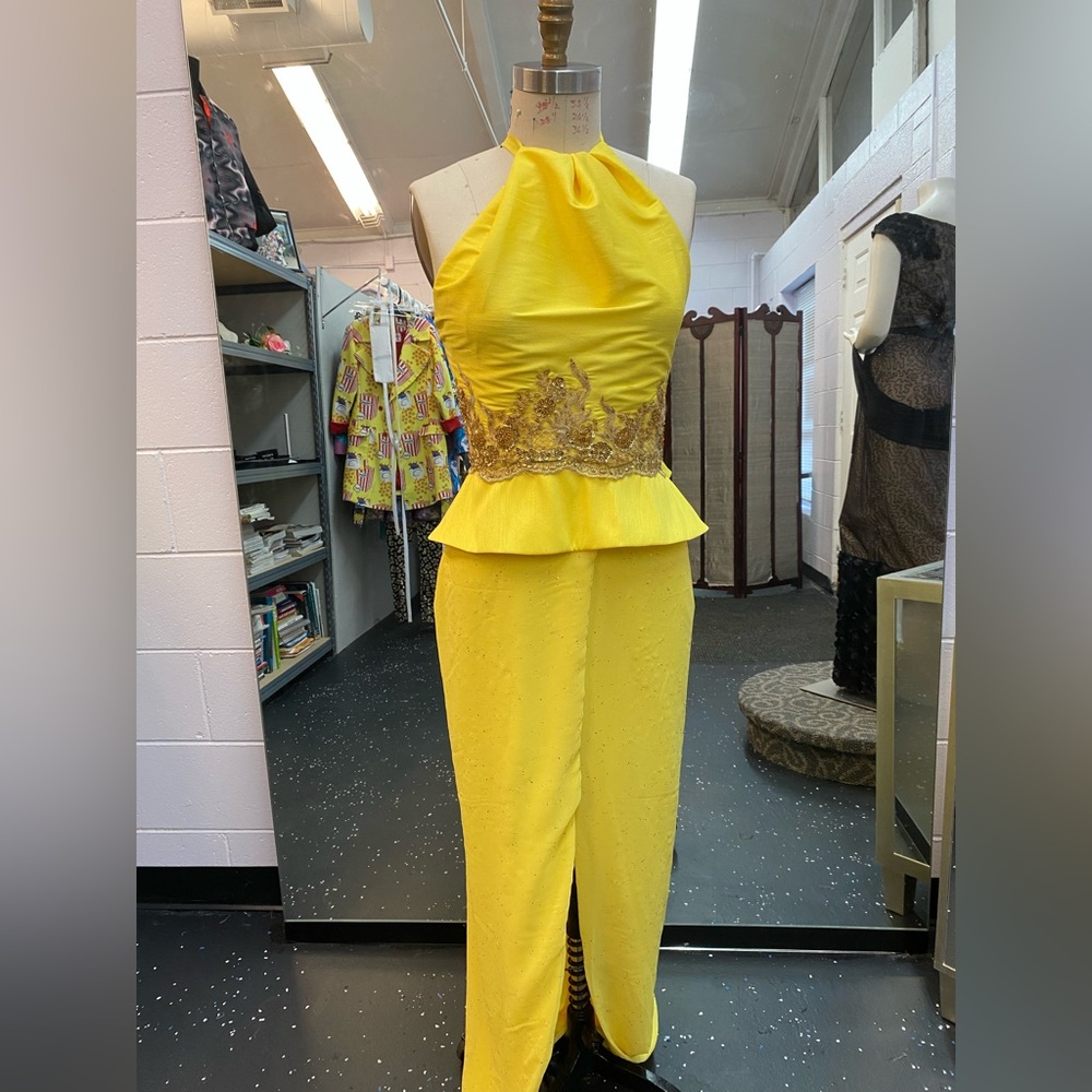 Nefertiti’s gala